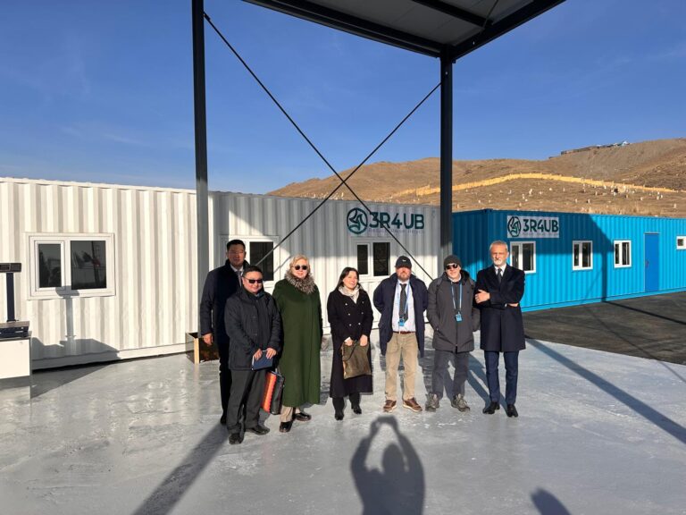 original-27E3560F-541E-4F82-B240-0C3FE9801CCE